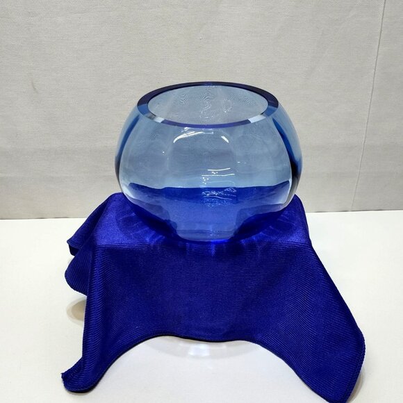 Tiffin Optic Copen Blue Art Glass Bowl Handcrafted Elegant Collectible Vintage - Picture 1 of 10